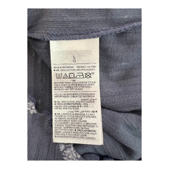 ✨ GUC Old Navy Tie Shoulder Pointelle Henley Pajama Romper | Size L - Picture 7 of 7